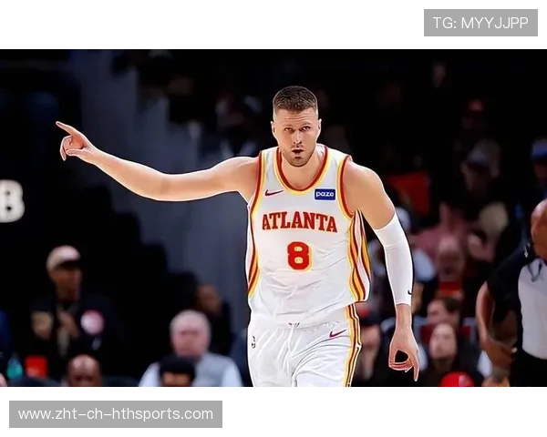 波尔津吉斯站上三分线,防守阵型被迫外扩